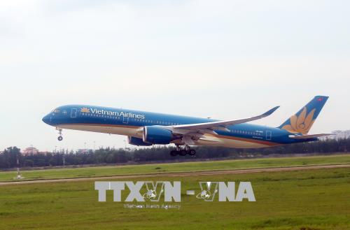 Vietnam Airlines tiếp tục được cấp phép thực hiện 12 chuyến bay chở người Việt từ Hoa Kỳ về nước Vietnam Airlines tiếp tục được cấp phép thực hiện 12 chuyến bay chở người Việt từ Hoa Kỳ về nước