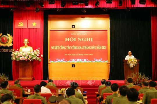 Chủ tịch nước Nguyễn Xuân Phúc: Ngành Công an cần nâng cao chất lượng điều tra, khám phá tội phạm