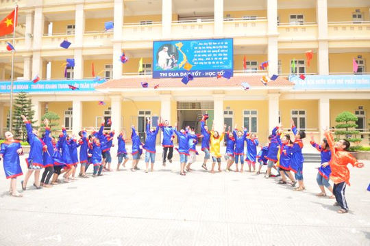 Hà Nội hạn chế tối đa việc tuyển sinh trái tuyến với học sinh đầu cấp Hà Nội hạn chế tối đa việc tuyển sinh trái tuyến với học sinh đầu cấp