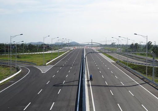 Thành lập Hội đồng thẩm định Báo cáo tiền khả thi Dự án cao tốc Dầu Giây - Tân Phú