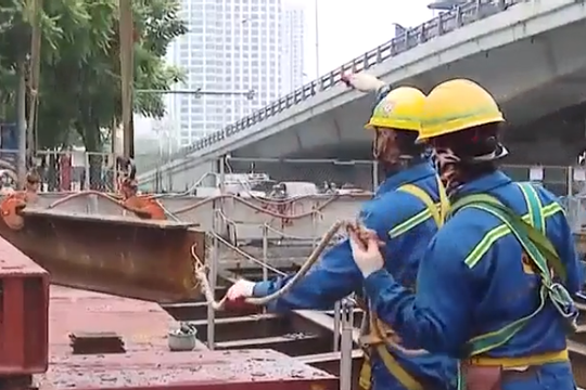 Covid-19 ảnh hưởng nghiêm trọng đến giải ngân vốn đầu tư công của Hà Nội Covid-19 ảnh hưởng nghiêm trọng đến giải ngân vốn đầu tư công của Hà Nội