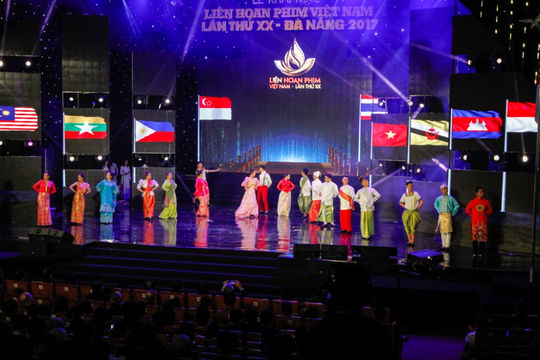 Liên hoan phim Việt Nam lần thứ 22 diễn ra tại thành phố Huế Liên hoan phim Việt Nam lần thứ 22 diễn ra tại thành phố Huế