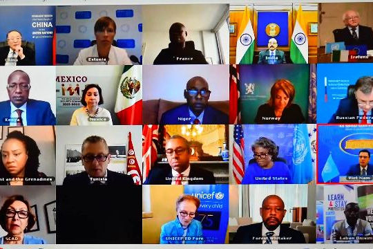 Chấm dứt chiến tranh và đem lại hòa bình là điều kiện tiên quyết để bảo vệ trẻ em