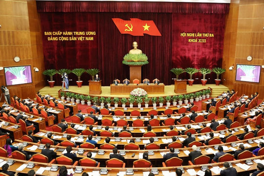 Ban Chấp hành Trung ương xem xét, thi hành kỷ luật cán bộ