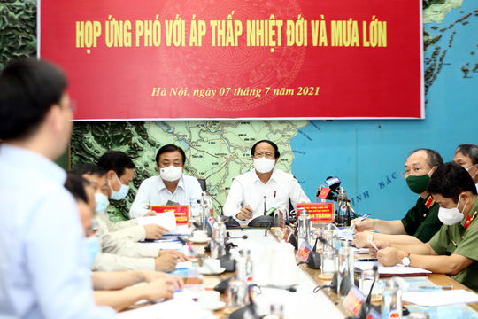 Chủ động phòng chống, giảm thiểu thiệt hại do áp thấp nhiệt đới, mưa lũ