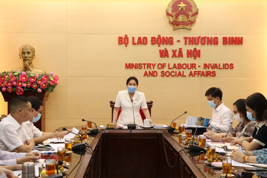 Sửa đổi quy định về xử phạt vi phạm hành chính trong lĩnh vực bình đẳng giới Sửa đổi quy định về xử phạt vi phạm hành chính trong lĩnh vực bình đẳng giới