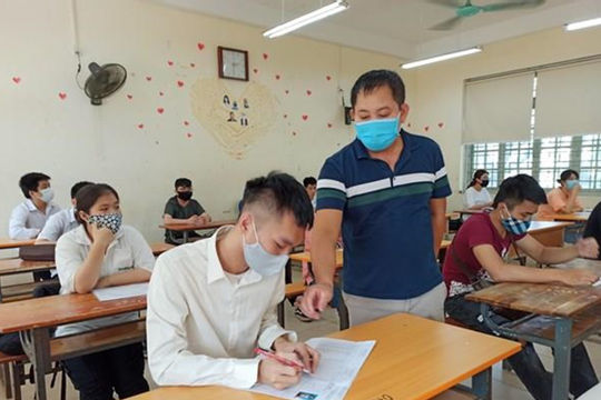 Thí sinh được dự thi ở đợt tiếp theo nếu không thể thi đợt 1 Thí sinh được dự thi ở đợt tiếp theo nếu không thể thi đợt 1