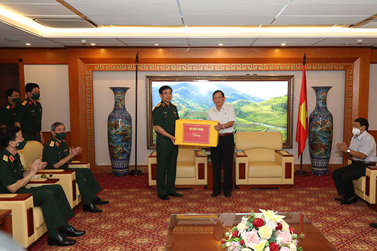 Đại tướng Phan Văn Giang thăm Hội Cựu chiến binh Việt Nam