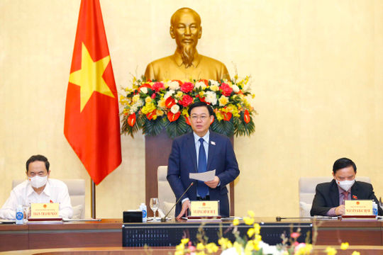 Trình Quốc hội xem xét, tạo mọi điều kiện cho Chính phủ huy động nguồn lực chống dịch