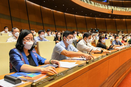 Thông qua Nghị quyết về cơ cấu số lượng thành viên Chính phủ nhiệm kỳ 2021-2026 Thông qua Nghị quyết về cơ cấu số lượng thành viên Chính phủ nhiệm kỳ 2021-2026