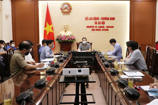 Xây dựng Bộ Hỏi - Đáp về chính sách hỗ theo Nghị quyết 68