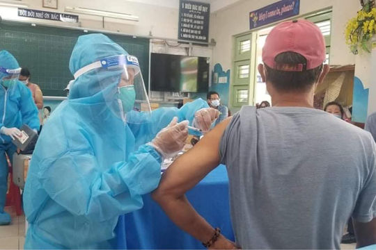 Ngày 04/8, số ca mắc Covid-19 mới tại TP. Hồ Chí Minh giảm gần một nửa so với hôm qua