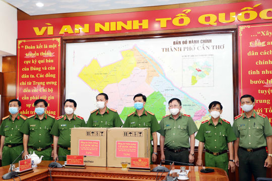 Tăng cường áp dụng công nghệ thông tin trong truy vết dịch tễ, mau chóng hỗ trợ dập dịch