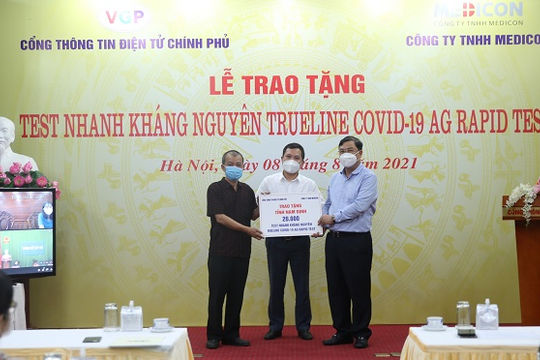 4 tỉnh, thành phố được tặng 100.000 bộ kit test nhanh kháng nguyên SARS-CoV-2