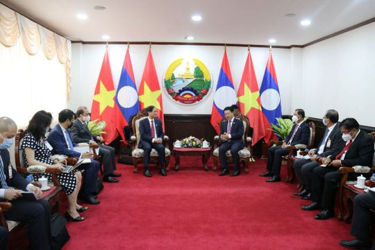 Củng cố quan hệ hữu nghị vĩ đại Việt Nam - Lào