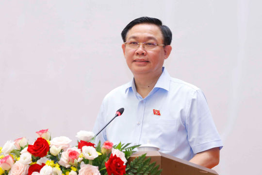 Chủ tịch Quốc hội: Quốc hội ghi nhận đóng góp của các đại biểu chuyên trách nghỉ chế độ, không tái cử