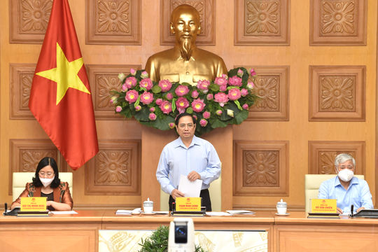 Đoàn kết, thống nhất, vận động nhân dân tích cực tham gia chống dịch