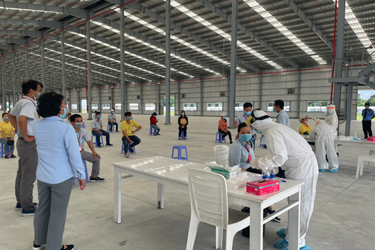 TP. Hồ Chí Minh đề xuất miễn phí xét nghiệm Covid-19 cho doanh nghiệp