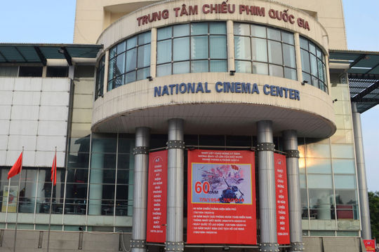 Đưa những thước phim đi cùng năm tháng đến với khán giả