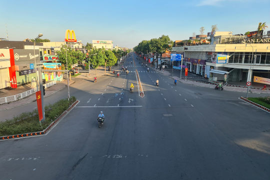 TP. Hồ Chí Minh sẽ siết chặt hơn các biện pháp giãn cách từ 0h ngày 23/8