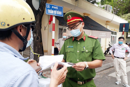 Lực lượng công an tập trung chống dịch Covid-19 và giữ gìn an ninh, trật tự trong kỳ nghỉ Lễ Quốc khánh 2/9