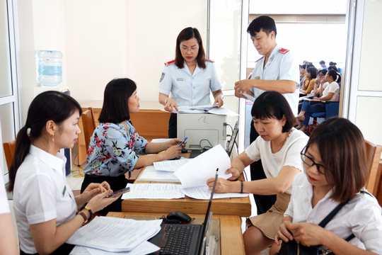 Doanh nghiệp chây ì đóng bảo hiểm xã hội cho người lao động: Cần kiên quyết xử lý vi phạm