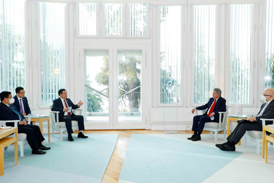 Chủ tịch Quốc hội đề nghị Phần Lan sớm khôi phục các cơ chế hợp tác song phương với Việt Nam