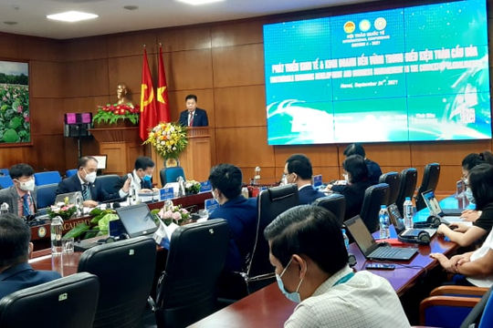 Phát triển kinh tế và kinh doanh bền vững trong điều kiện toàn cầu hóa Phát triển kinh tế và kinh doanh bền vững trong điều kiện toàn cầu hóa