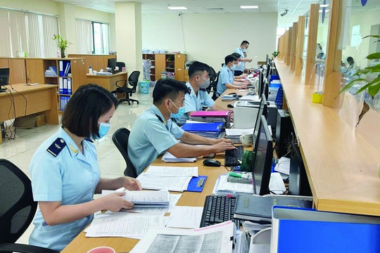 Tiết kiệm 3,3 tỷ USD nhờ giảm thời gian thực hiện thủ tục xuất nhập khẩu