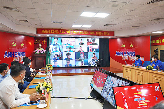 Chung kết Hội thi Olympic “Ánh sáng soi đường” lần thứ IV