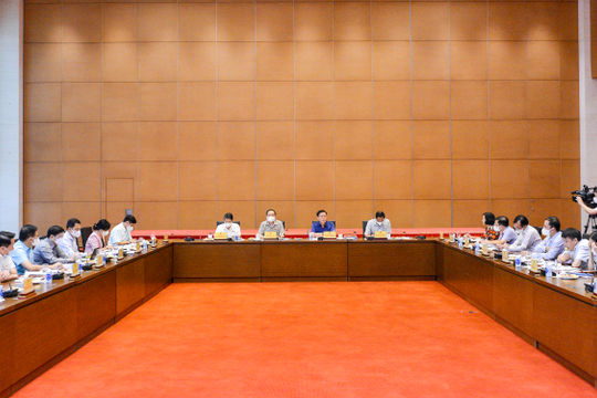 Tiếp tục cải tiến, đổi mới, nâng cao hơn nữa chất lượng kỳ họp Quốc hội