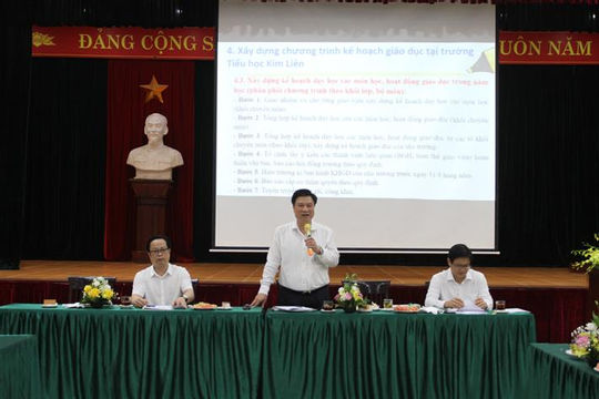 Hà Nội xem xét cho học sinh đầu cấp và cuối cấp ở “vùng xanh” trở lại trường học