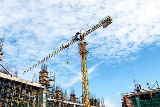 Khó khăn bủa vây doanh nghiệp ngành xây dựng