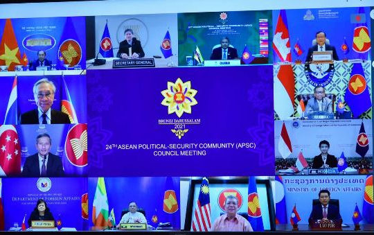 Rà soát các chương trình nghị sự chuẩn bị cho Hội nghị cấp cao ASEAN