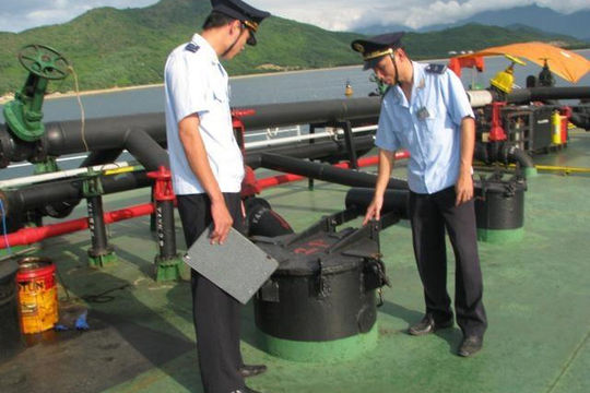 Tiếp tục gia hạn thời hạn lưu giữ nhiên liệu hàng không tạm nhập tái xuất