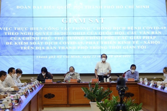 TP.HCM cần nhanh chóng xây dựng chương trình trung hạn phục hồi kinh tế