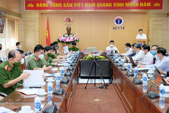 Bộ trưởng Bộ Y tế: Xác thực chính xác thông tin tiêm chủng để “thích ứng an toàn, linh hoạt, kiểm soát hiệu quả dịch Covid-19”