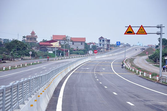 Đầu tư hoàn thiện nút giao Tân Phúc - Bãi Sậy