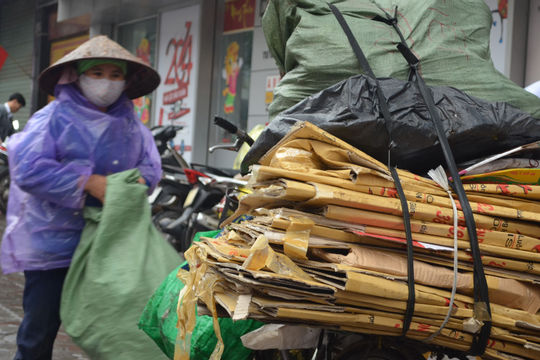 Rà soát, điều chỉnh chính sách, tiếp tục quan tâm hỗ trợ các đối tượng bị ảnh hưởng bởi dịch bệnh