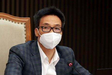 Bảo đảm phủ hết mũi 1 trong vòng 5 ngày cho người trên 18 tuổi tại Nam Bộ và Tây Nguyên