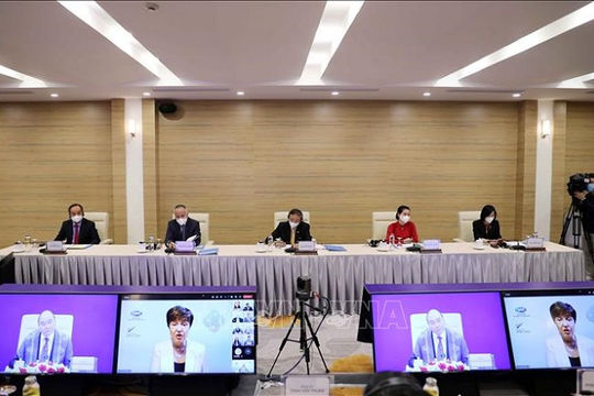 Chủ tịch nước Nguyễn Xuân Phúc: APEC cần tiếp tục là động lực tăng trưởng kinh tế toàn cầu