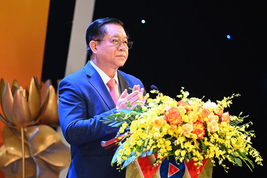 Sáng tạo nhiều tác phẩm có giá trị, góp phần khơi dậy lòng yêu nước và giấc mơ phồn vinh, hạnh phúc của nhân dân