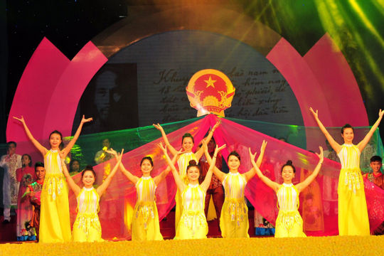 Hội nghị Văn hóa toàn quốc 2021: Văn hóa là bản sắc của dân tộc, văn hóa còn thì dân tộc còn