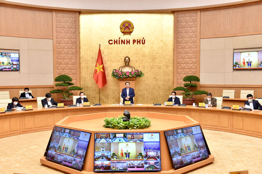 Trình phê duyệt Chiến lược phòng chống Covid-19 và Chương trình phục hồi kinh tế trước 30/11