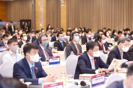 Khai mạc Diễn đàn Kinh tế Việt Nam 2021: Phục hồi và phát triển bền vững