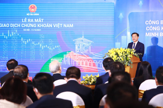 Hướng tới thị trường chứng khoán thống nhất, chuyên nghiệp, chất lượng hơn nữa