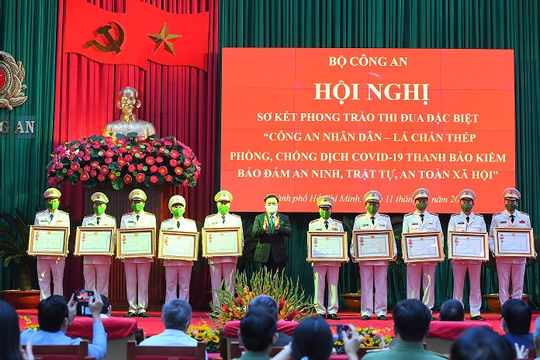 Sơ kết phong trào thi đua: Lực lượng Công an nhân dân - Lá chắn thép phòng, chống dịch Covid-19