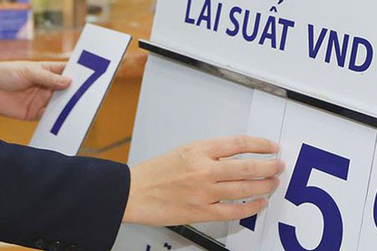 Ngân hàng đồng loạt đẩy mạnh huy động vốn