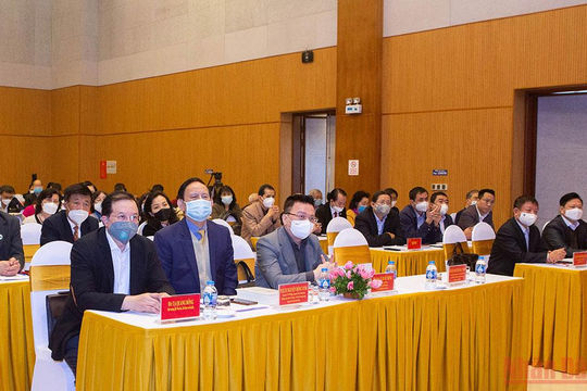 Văn học, nghệ thuật với những vấn đề quan trọng, cấp thiết của đất nước hôm nay