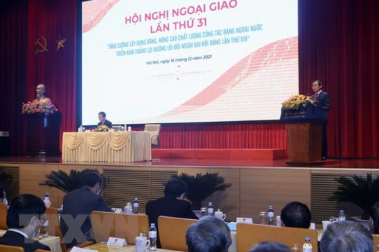 Xây dựng và phát triển nền ngoại giao chuyên nghiệp, toàn diện